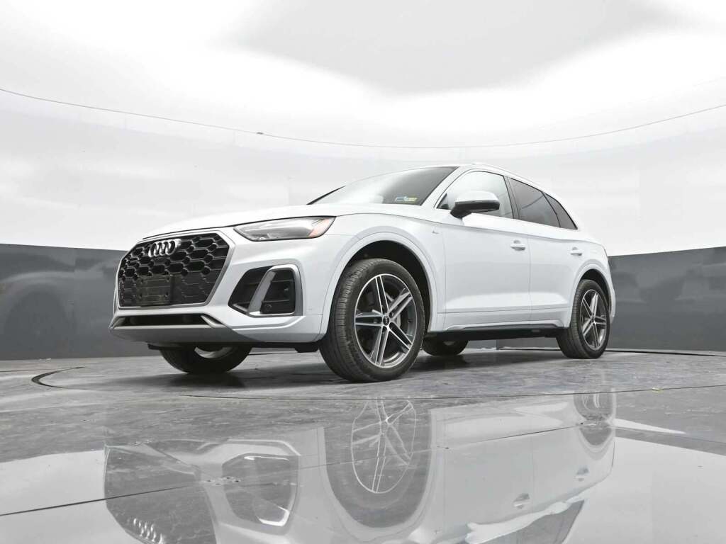 2021 Audi Q5 Premium Plus 55 TFSI e quattro S tronic