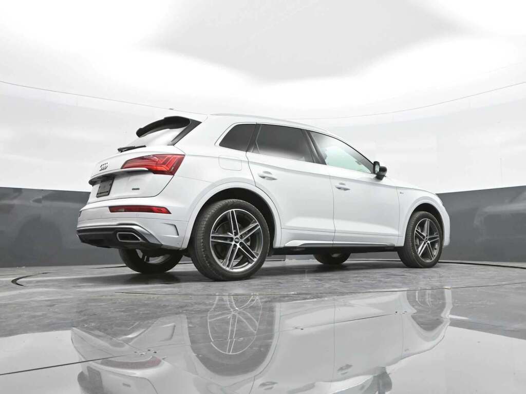 2021 Audi Q5 Premium Plus 55 TFSI e quattro S tronic