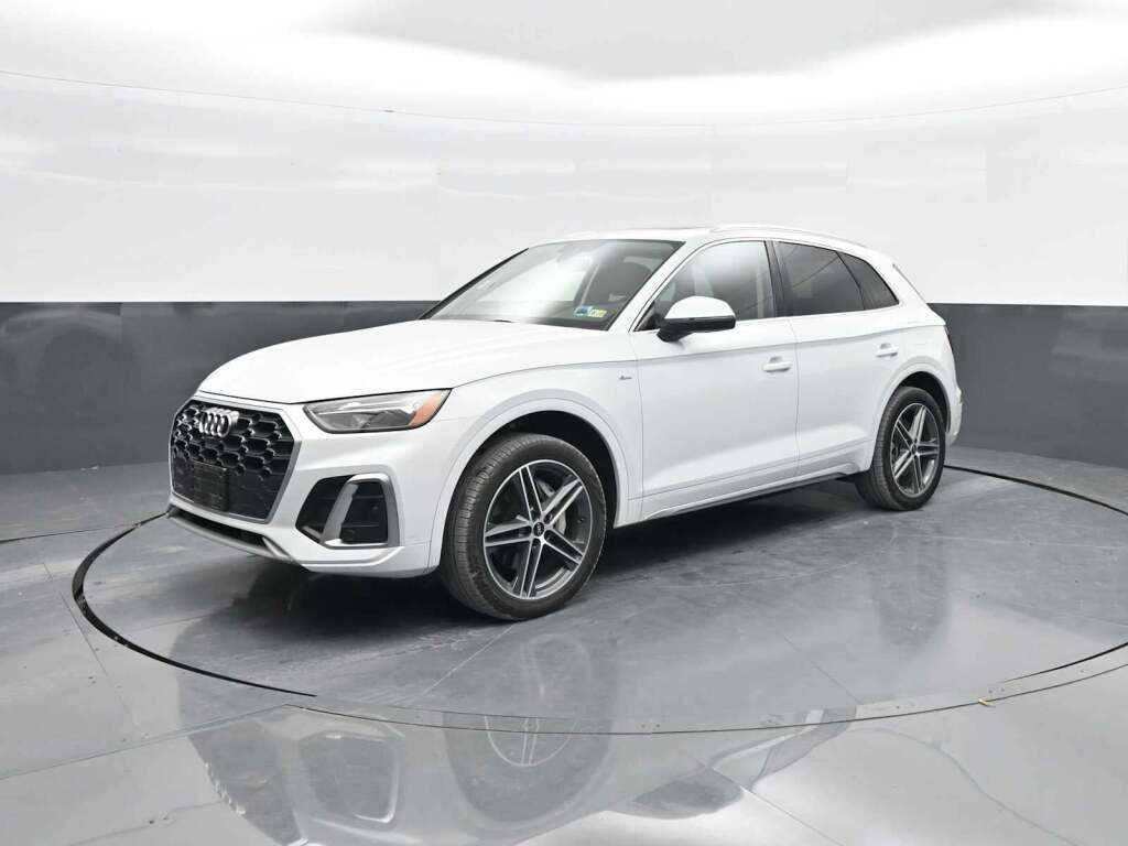 2021 Audi Q5 Premium Plus 55 TFSI e quattro S tronic