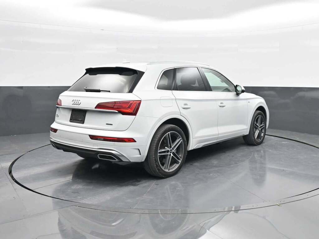 2021 Audi Q5 Premium Plus 55 TFSI e quattro S tronic