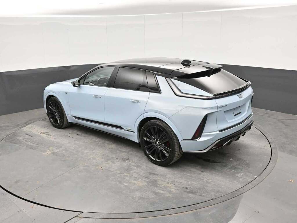 2026 Cadillac LYRIQ V-Series AWD