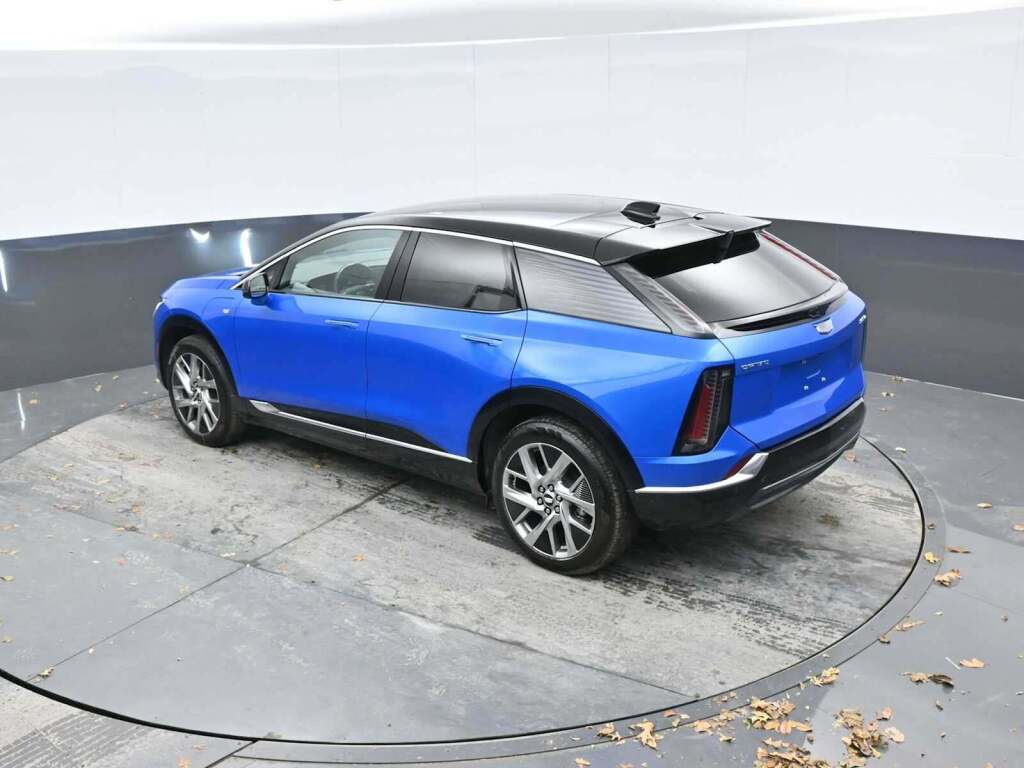 2026 Cadillac OPTIQ Luxury