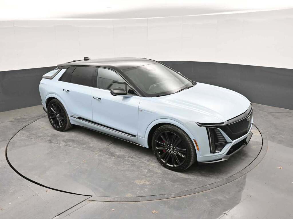 2026 Cadillac LYRIQ V-Series AWD
