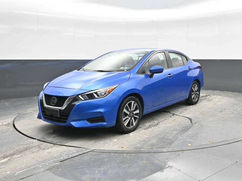 2021 Nissan Versa SV Xtronic CVT