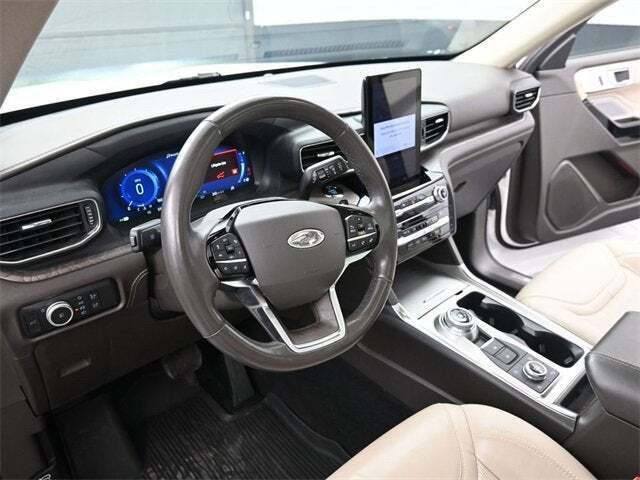 2021 Ford Explorer Platinum