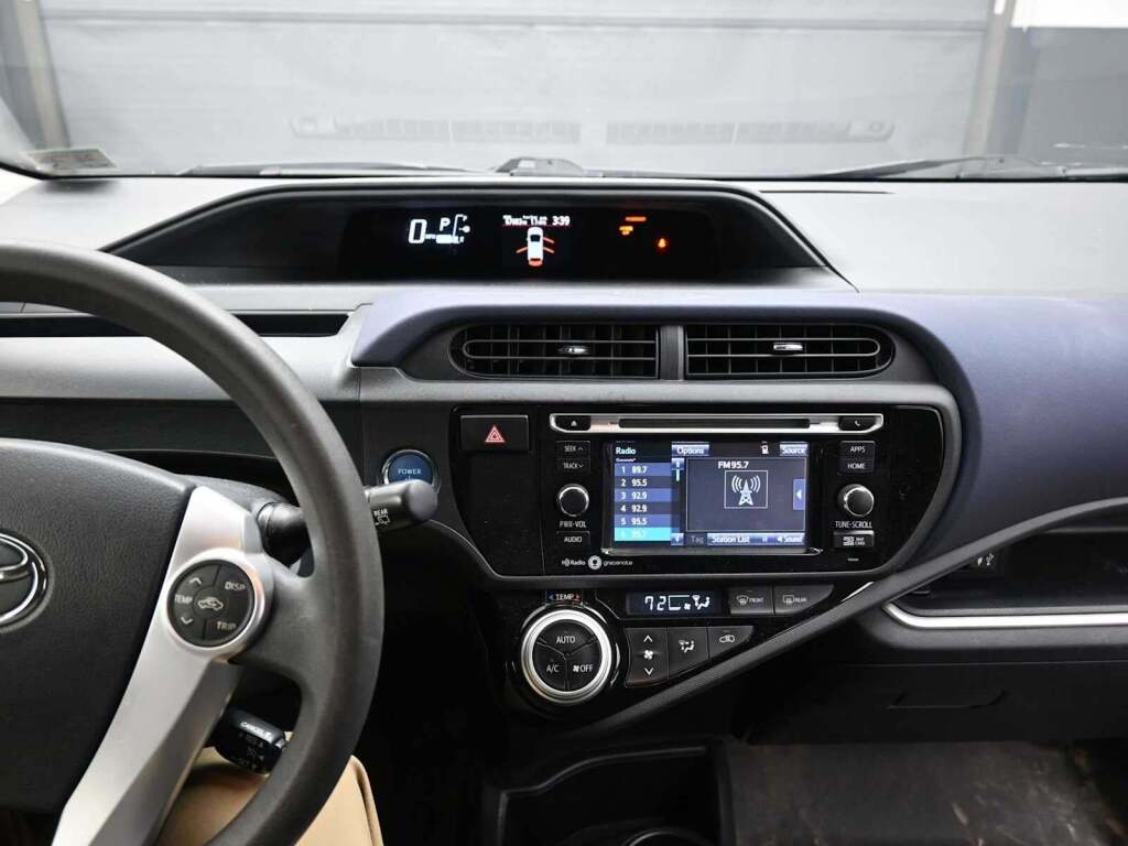 2015 Toyota Prius c One