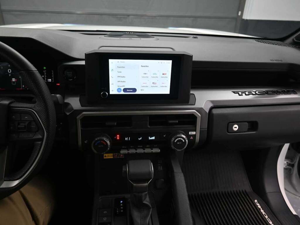 2024 Toyota Tacoma SR5