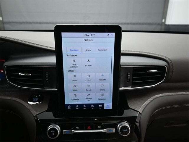 2021 Ford Explorer Platinum