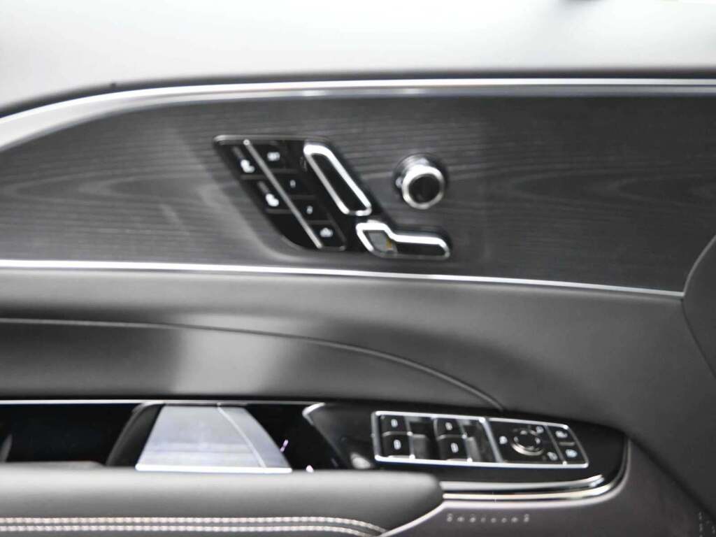 2025 Cadillac LYRIQ Luxury 1 RWD