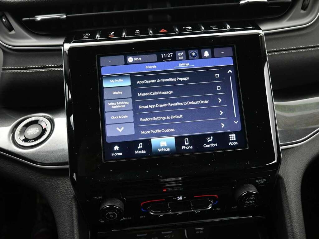 2023 Jeep Grand Cherokee L Laredo 4x4