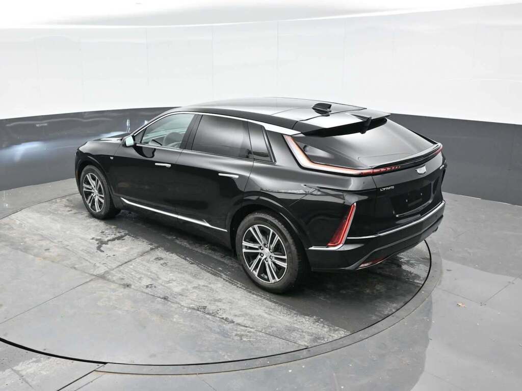 2025 Cadillac LYRIQ Luxury 1 RWD