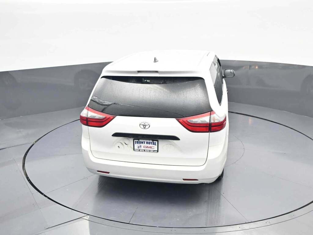 2020 Toyota Sienna L