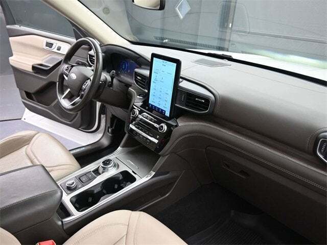 2021 Ford Explorer Platinum