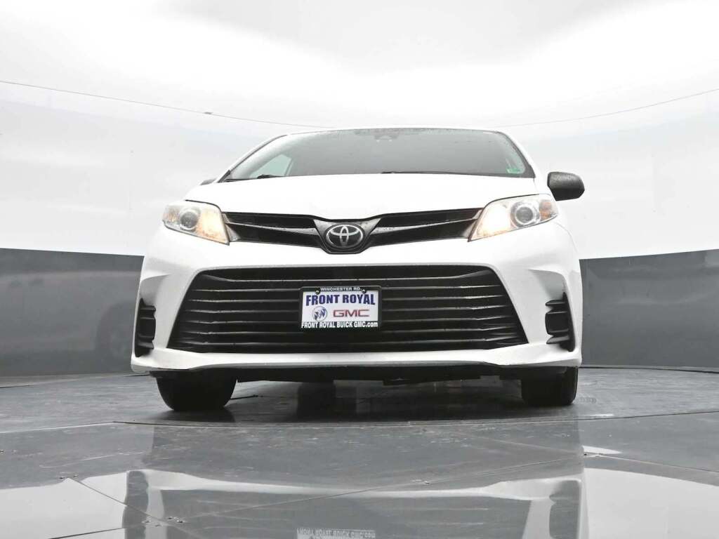 2020 Toyota Sienna L