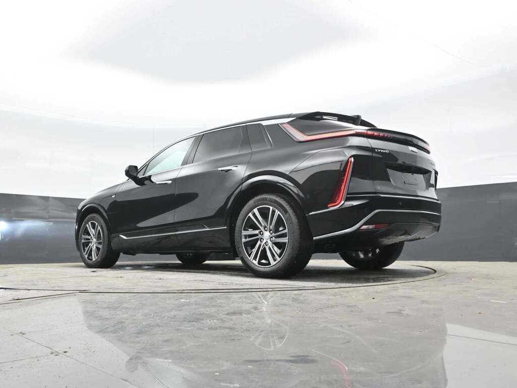 2025 Cadillac LYRIQ Luxury 1 RWD
