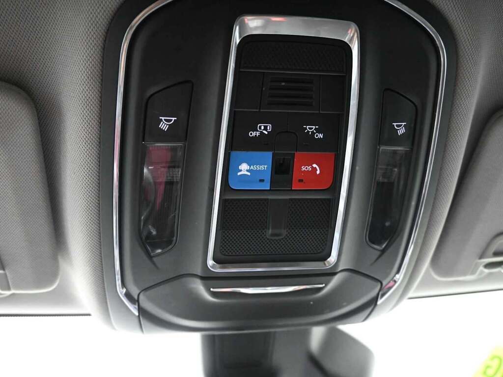 2023 Jeep Grand Cherokee L Laredo 4x4