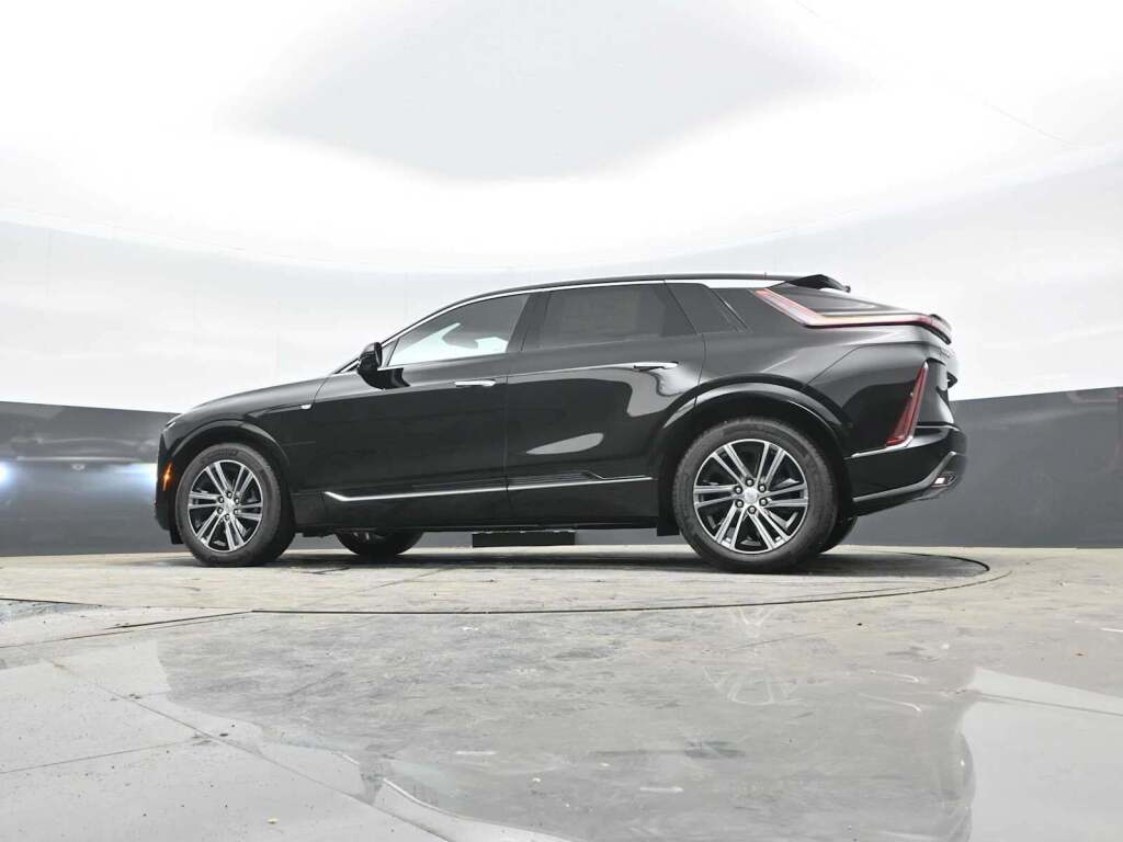 2025 Cadillac LYRIQ Luxury 1 RWD