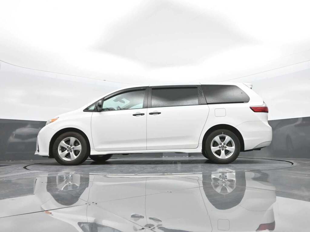 2020 Toyota Sienna L
