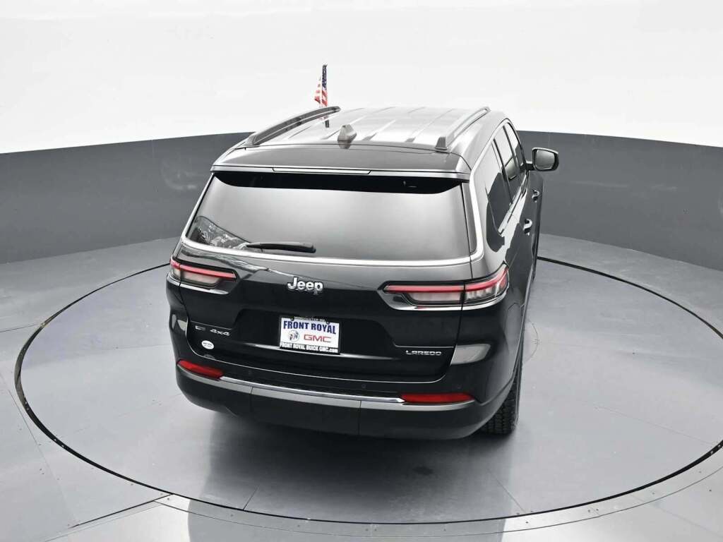 2023 Jeep Grand Cherokee L Laredo 4x4