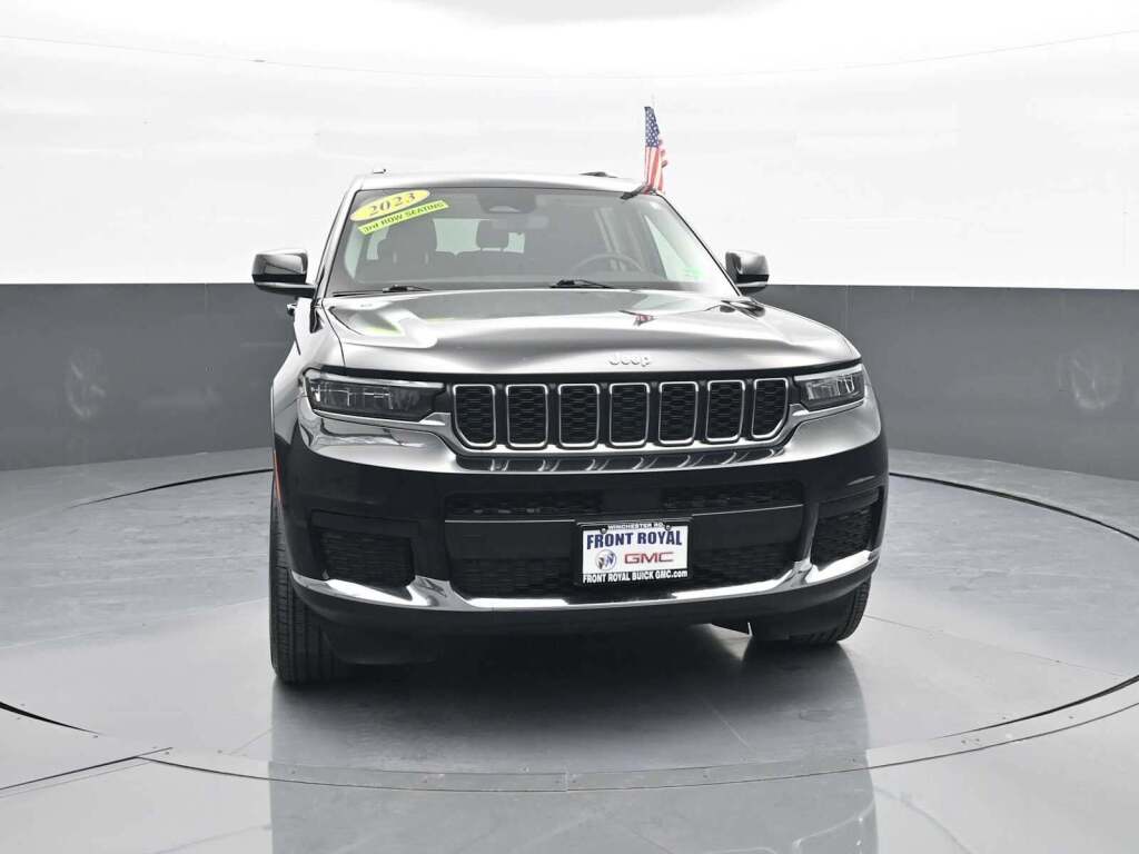 2023 Jeep Grand Cherokee L Laredo 4x4