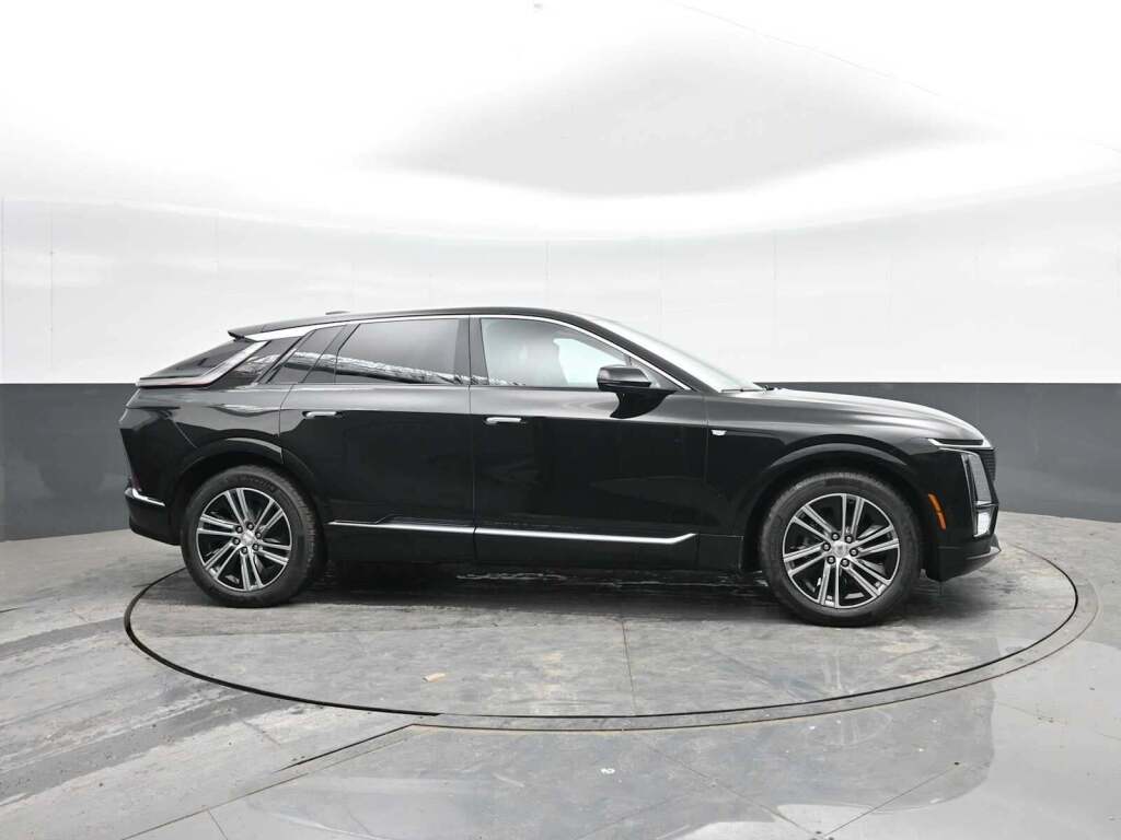 2025 Cadillac LYRIQ Luxury 1 RWD