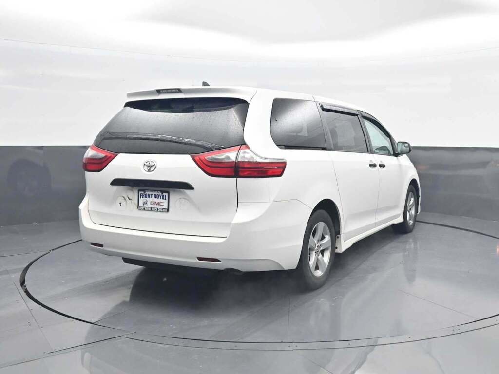 2020 Toyota Sienna L