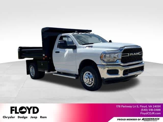 2024 RAM 3500 Tradesman's photo
