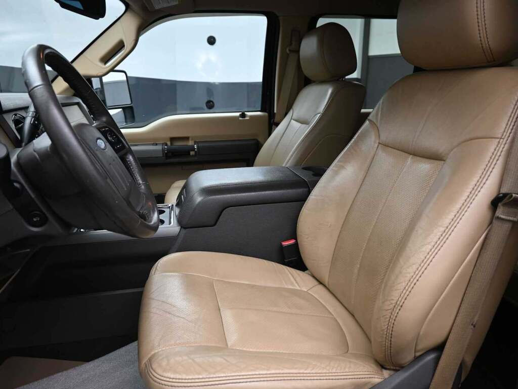 2012 Ford F-250 LARIAT