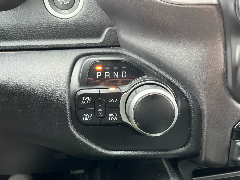 2021 Ram 1500 Big Horn Crew Cab 4x4 6'4" Box