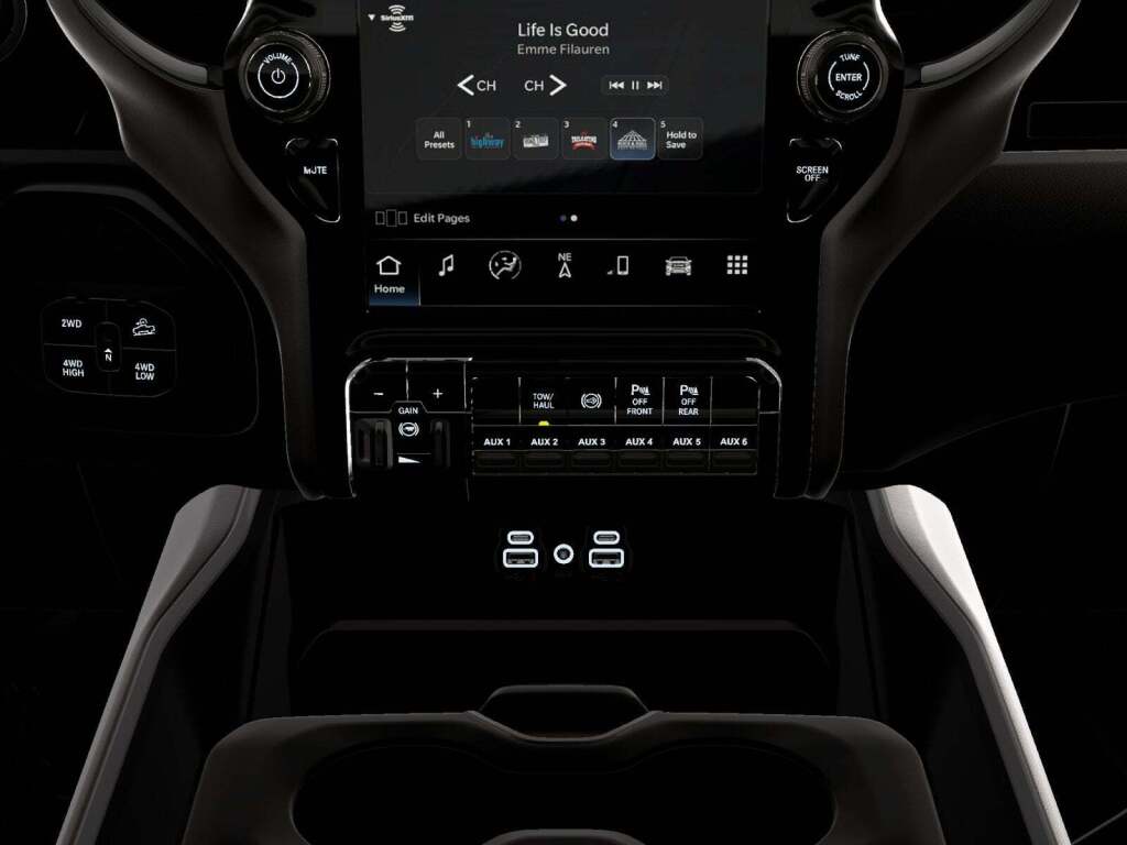 2026 Ram 2500 Big Horn Crew Cab 4x4 6'4" Box