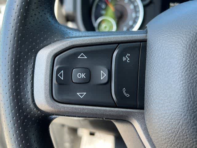 2024 Ram 3500 Chassis Tradesman/SLT