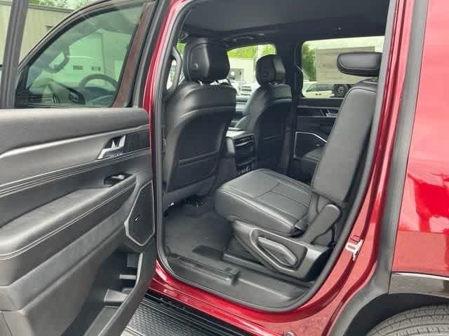 2024 Jeep Wagoneer Series II Carbide 4x4