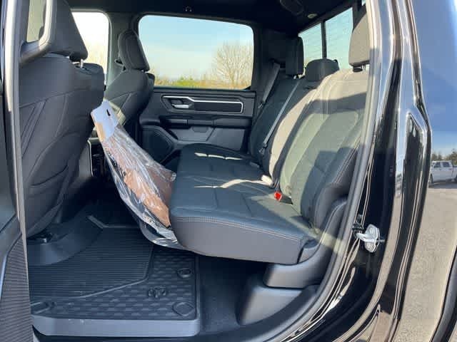 2025 Ram 1500 Big Horn Crew Cab 4x4 5'7" Box