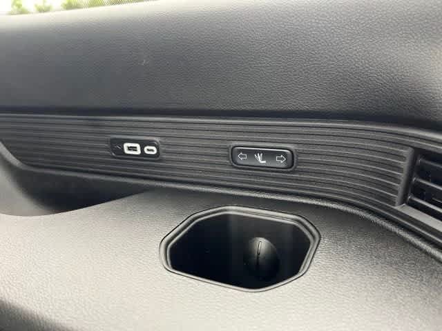 2024 Jeep Wagoneer Series II Carbide 4x4