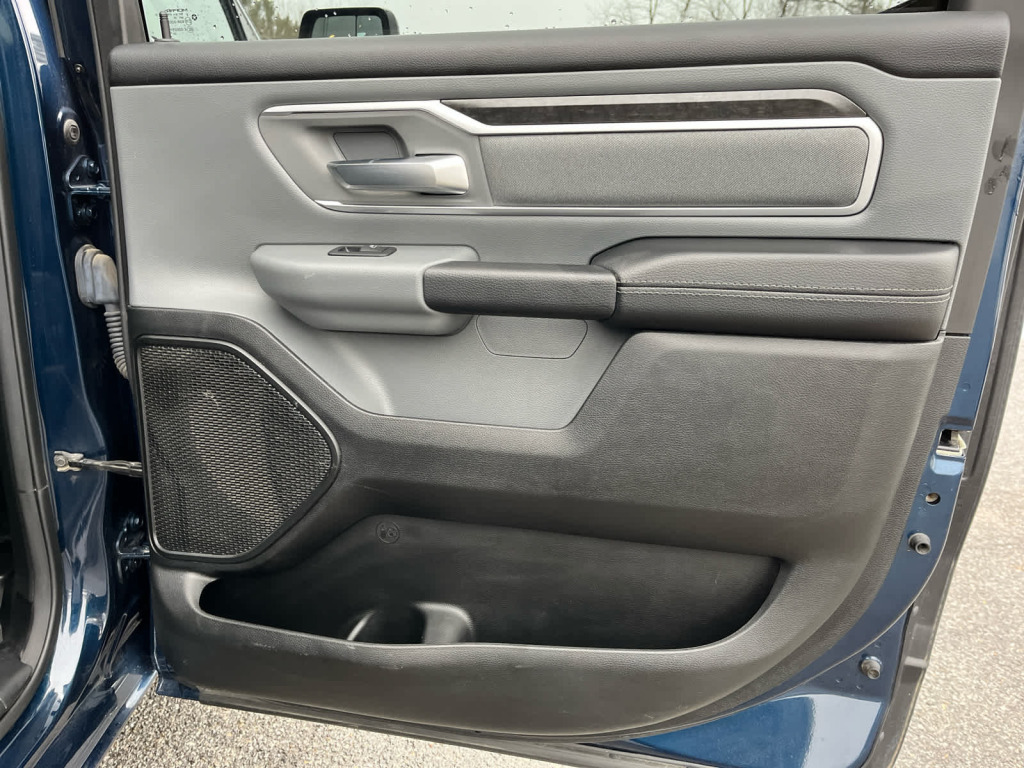 2021 Ram 1500 Big Horn Crew Cab 4x4 6'4" Box