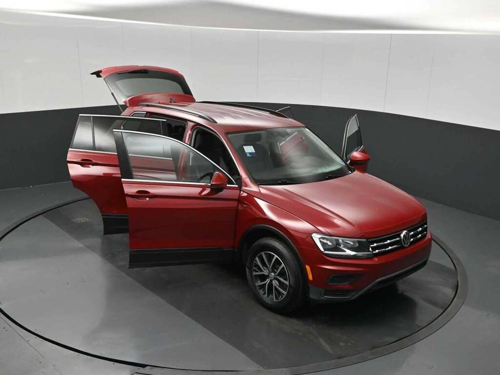 2019 Volkswagen Tiguan 2.0T SE