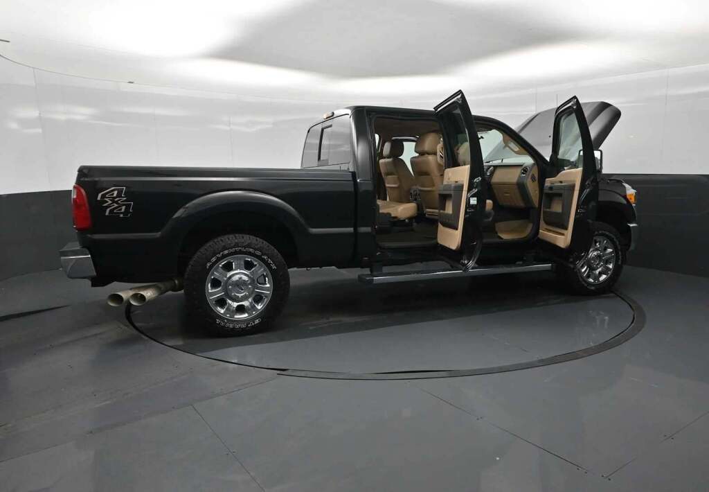 2012 Ford F-250 LARIAT