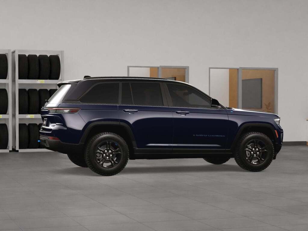 2024 Jeep Grand Cherokee 4xe Trailhawk