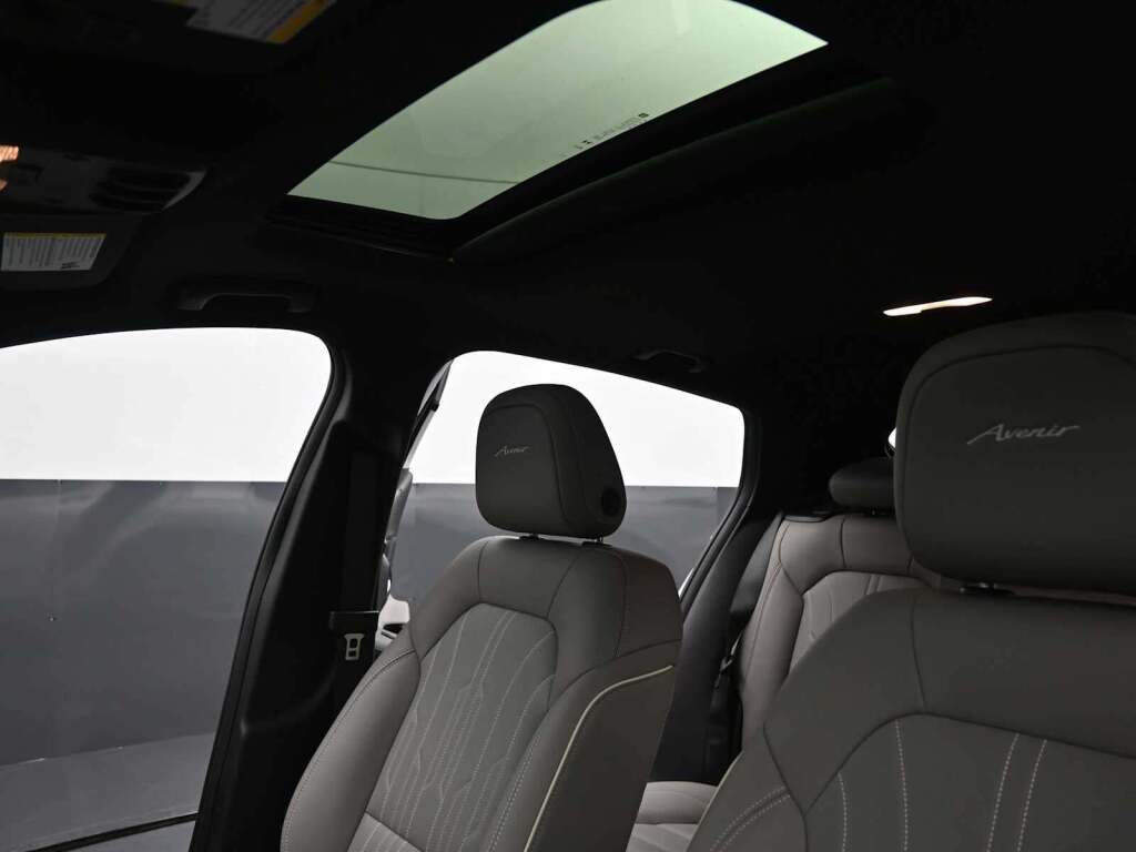 2025 Buick Envista Avenir FWD