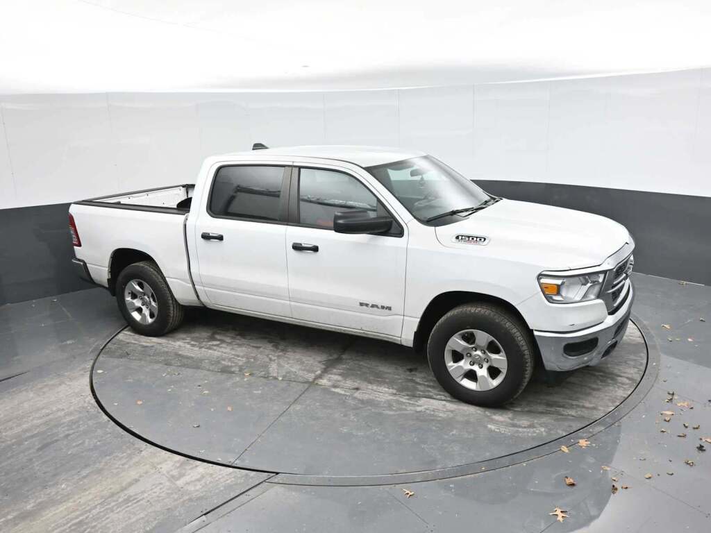 2023 Ram 1500 Big Horn Crew Cab 4x4 5'7" Box