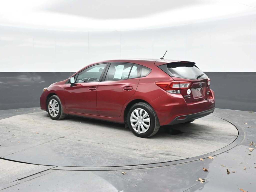 2017 Subaru Impreza 2.0i