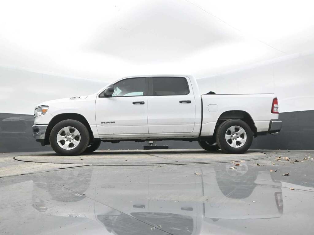 2023 Ram 1500 Big Horn Crew Cab 4x4 5'7" Box