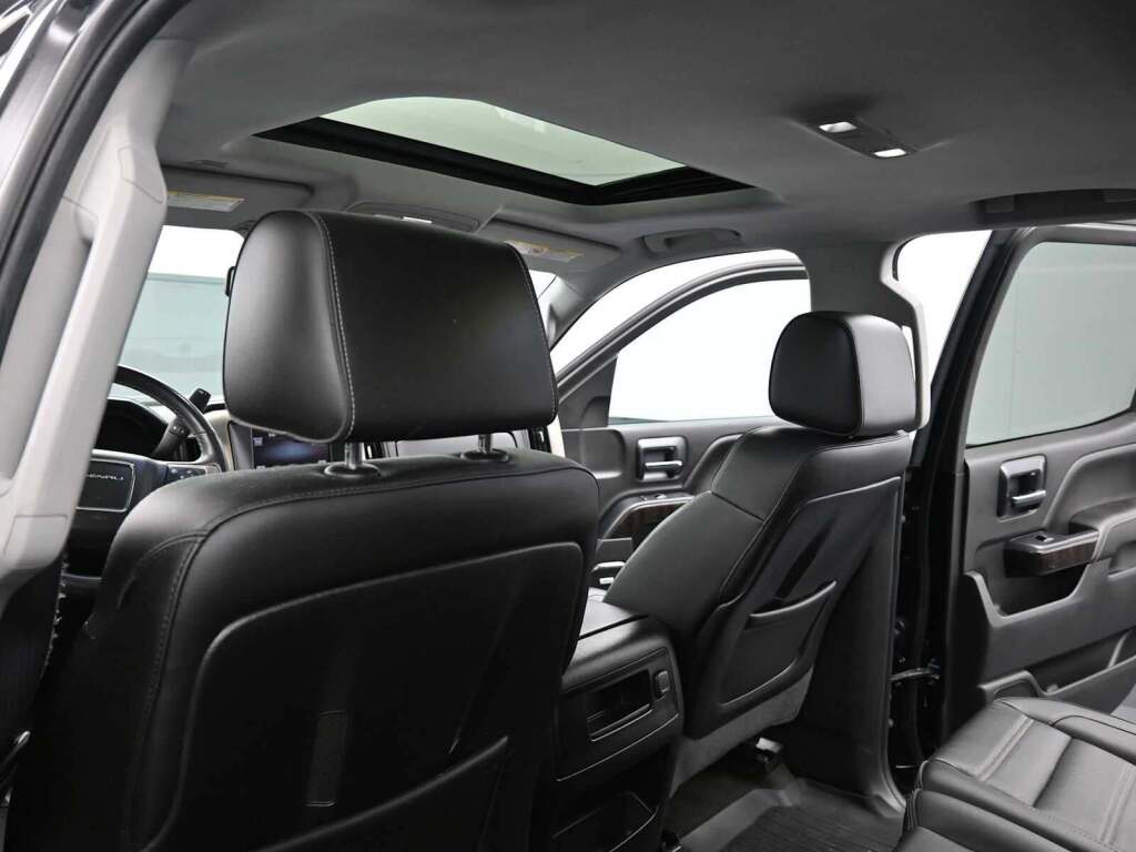 2015 GMC Sierra 2500HD Denali