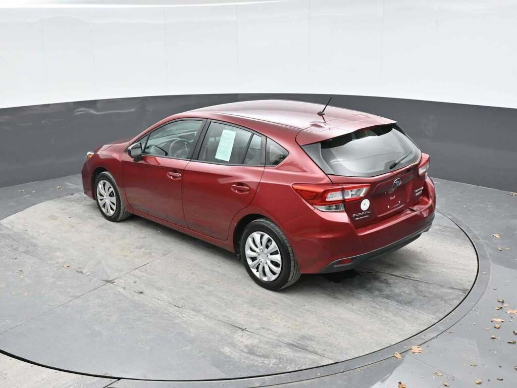 2017 Subaru Impreza 2.0i