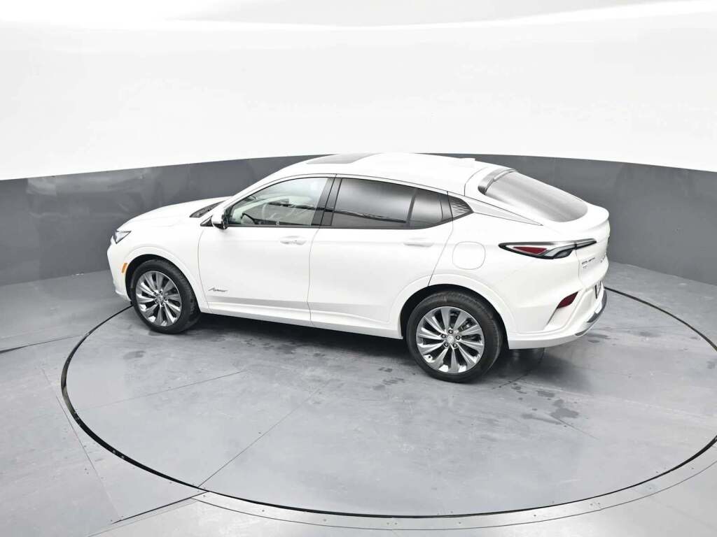 2025 Buick Envista Avenir FWD
