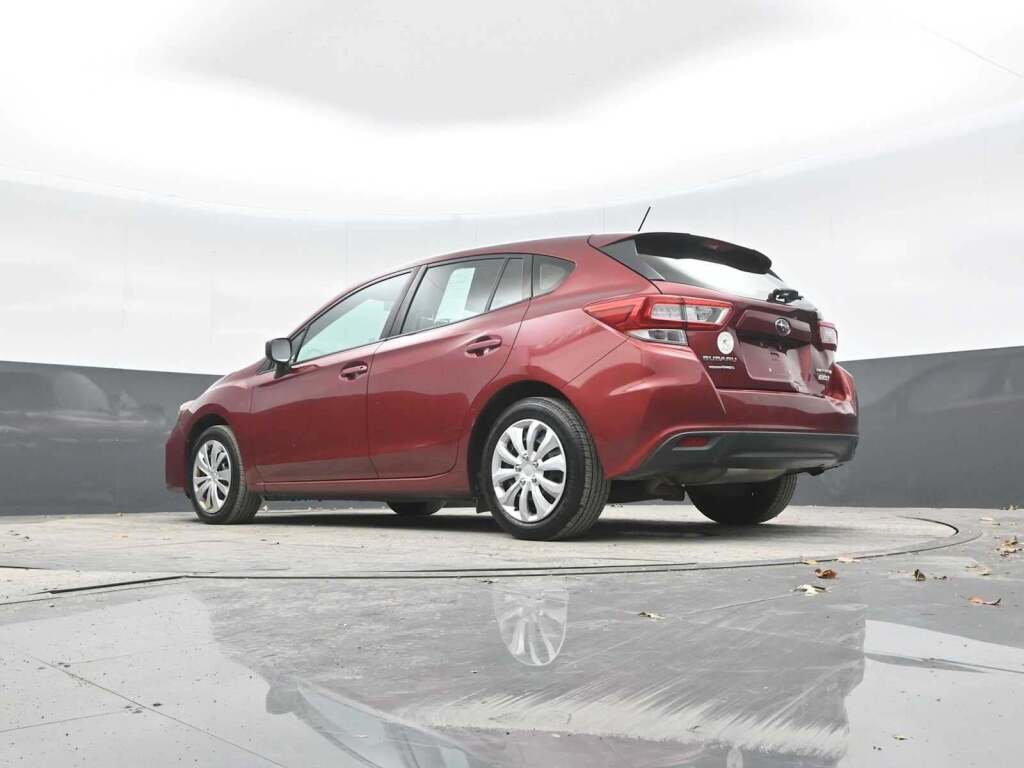 2017 Subaru Impreza 2.0i