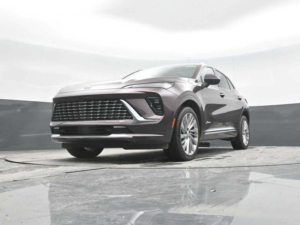 2024 Buick Envision Avenir AWD