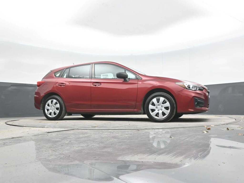 2017 Subaru Impreza 2.0i