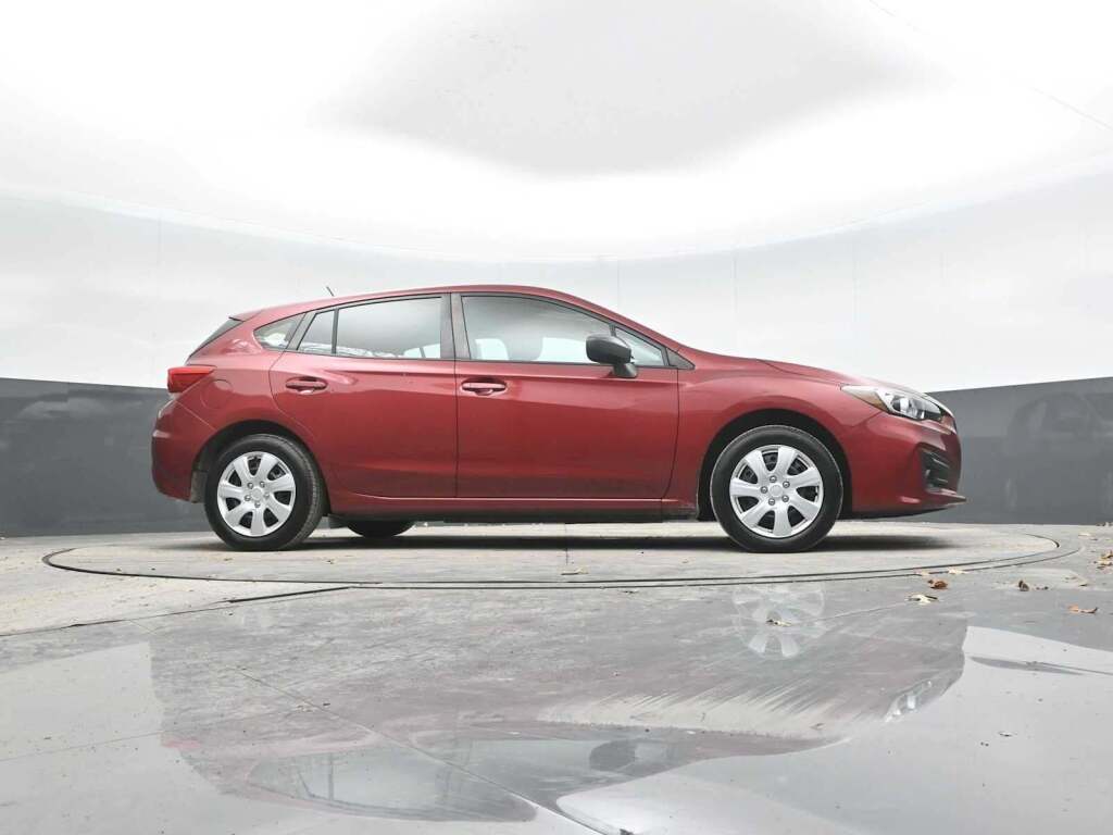 2017 Subaru Impreza 2.0i