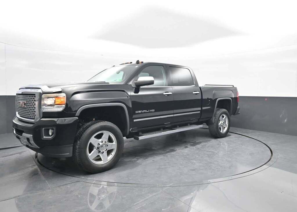 2015 GMC Sierra 2500HD Denali